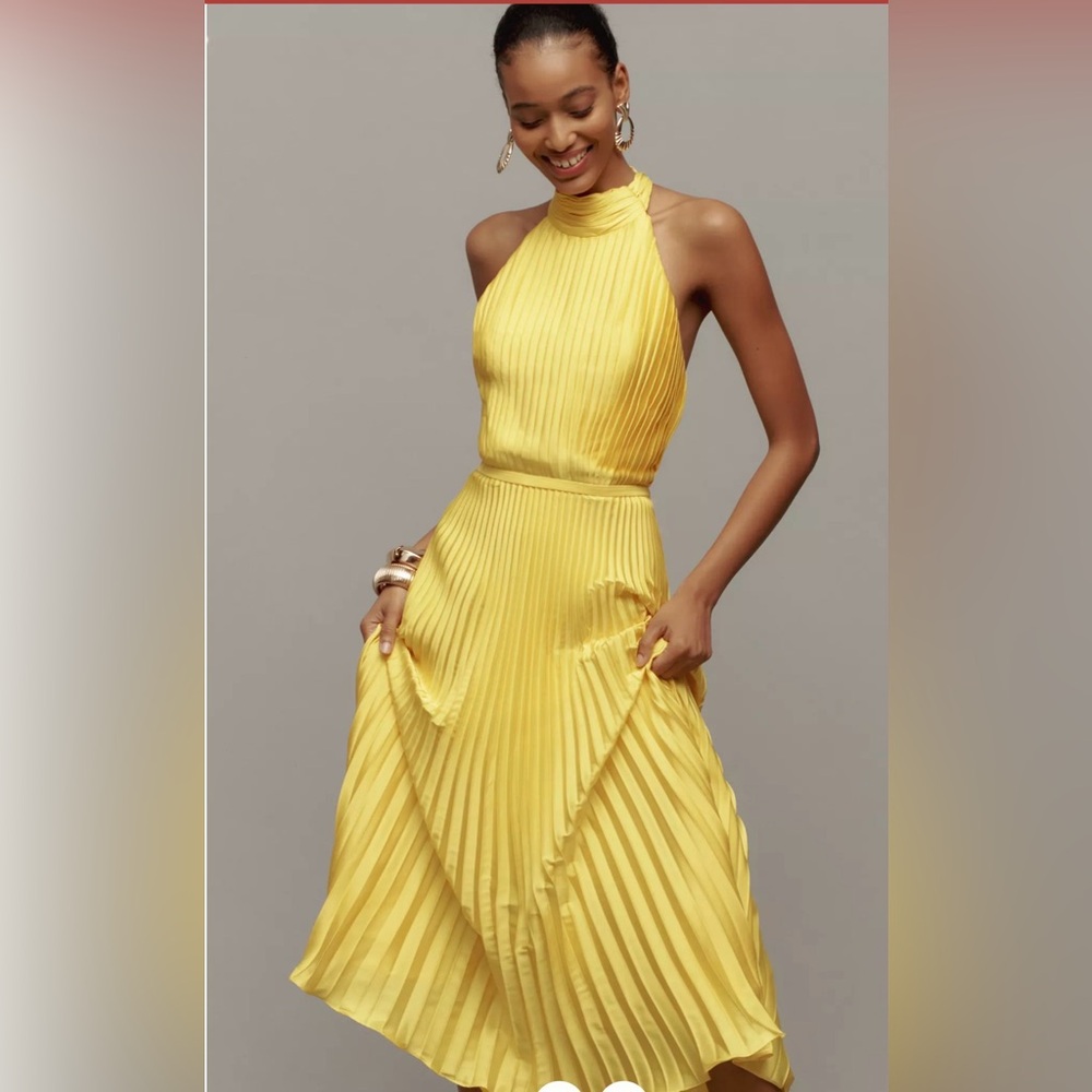 Elegant Strapless Yellow Dress